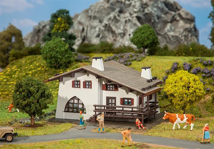 Faller 131371 Mountain chalet, ep III, H0, Hobby Selection