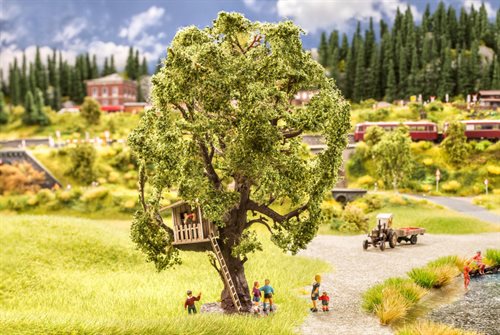 Noch 21765 Baum mit Spielhaus, 150 mm, H0