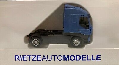 Rietze 60800 Iveco Stralis schwarz, H0