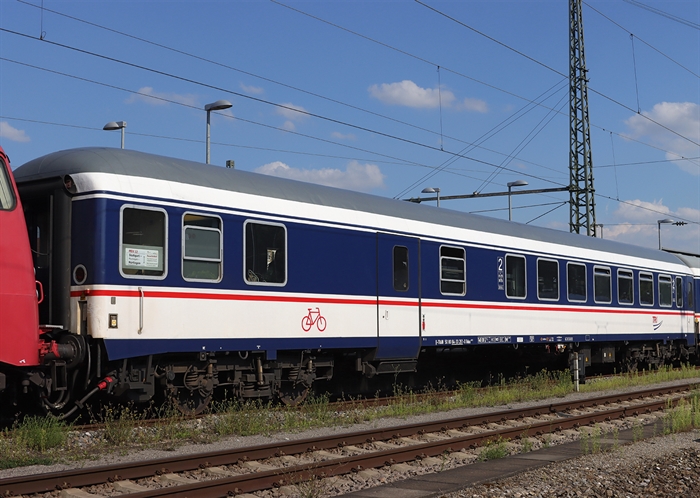 Minitrix 18488 Personenwagen Typ Bduu 497.2, kommende Neuigkeiten 2024