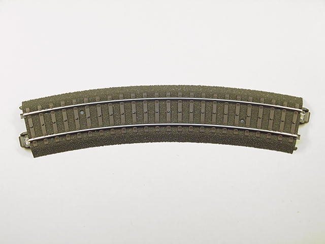 Märklin 24224 Kurvenschiene R2= 437,5 mm/17-41/4"/24,3 Grad